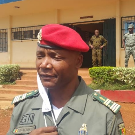 Les félicitations de Shanda Tonme au Général de brigade Raymond Boum Bissoue après sa promotion