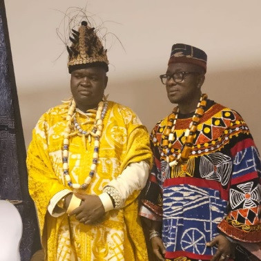 Dr Yves D. Hamiafo Ntemfack représentant du chef supérieur Foto, chef de la communauté Foto à Paris