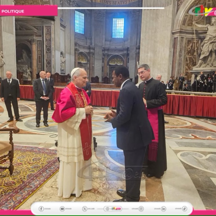 CAMEROUN :: NON, LE MINISTRE ATANGA NJI N’A PAS TENTE DE CORROMPRE LE PAPE :: CAMEROON NON, LE MINISTRE ATANGA NJI N’A PAS TENTE DE CORROMPRE LE PAPE