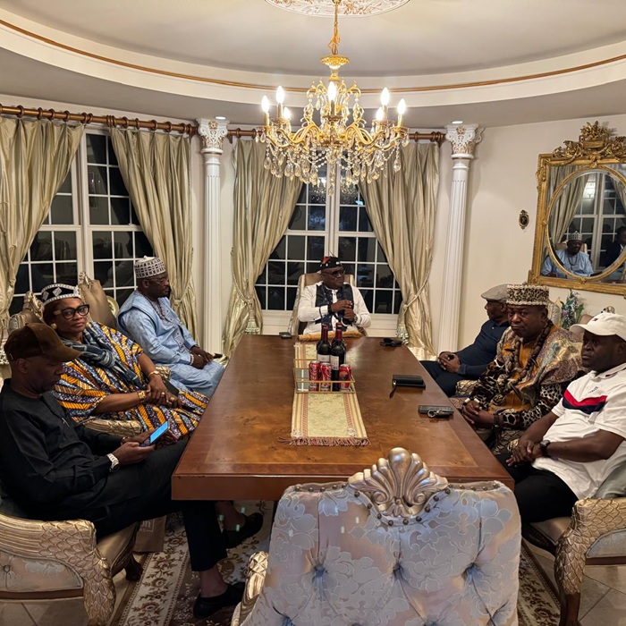 chez Christophe TAPA, la diaspora camerounaise célèbre son unité