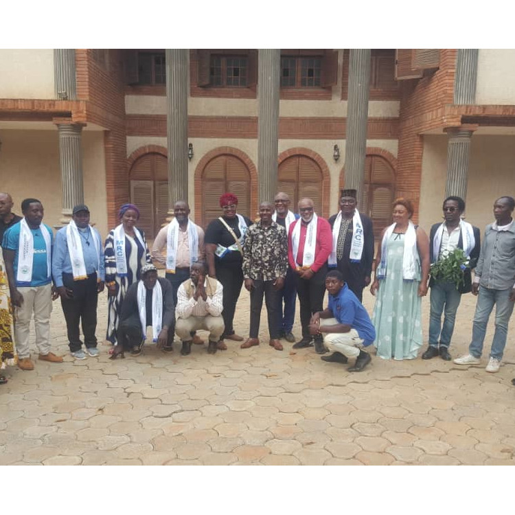 CAMEROUN :: LE MRC MOBILISE A PEINE 10 MILITANS A UN MEETING D’INSTALLATION CE WEEK-END A BAYANGAM ? :: CAMEROON LE MRC MOBILISE A PEINE 10 MILITANS A UN MEETING D’INSTALLATION CE WEEK-END A BAYANGAM ?