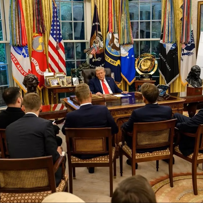 DONALD TRUMP HUMILIE LES DIRIGEANTS EUROPEENS A LA MAISON BLANCHE