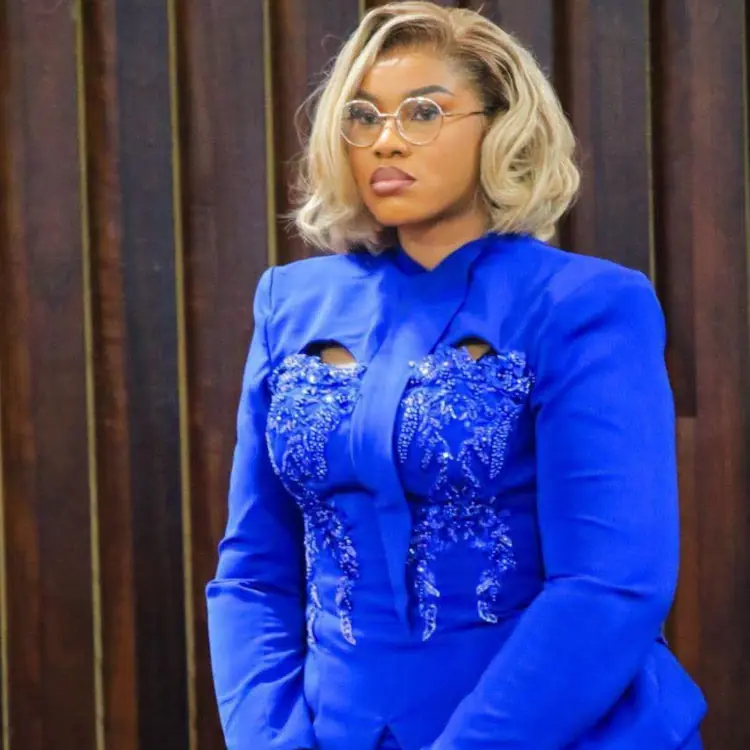 Naya Jarvis Zamble plaide pour la légalisation de la polygamie en Côte d'Ivoire