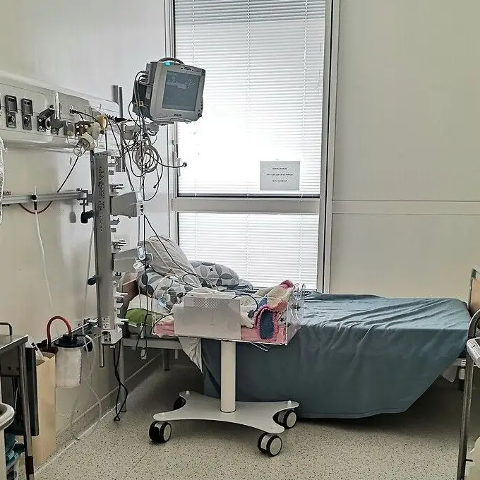 Un médecin frappe une patiente en salle d’accouchement, l’ordre des médecins saisit