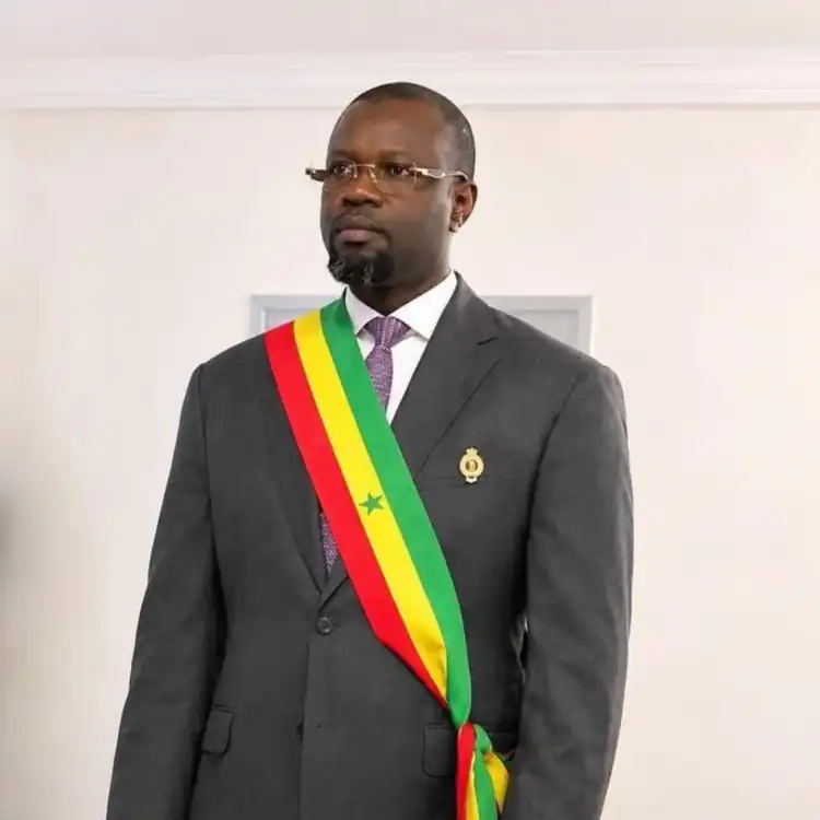 4 jours pour rebondir : comment le Sénégal humilie les dictatures africaines