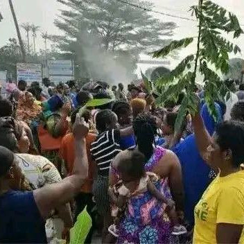 Mutengene dans le noir:La protestation contre Eneo expose l'urgence de la restructuration électrique