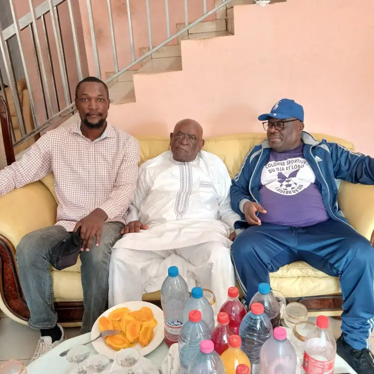 Ondo Ndong a purgé 20 ans de prison sans grâce  et remercie quand même Paul Biya