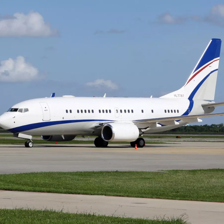 NIGÉRIA :: Vente de trois avions présidentiels pour réduire les dépenses publiques :: NIGERIA Vente de trois avions présidentiels pour réduire les dépenses publiques