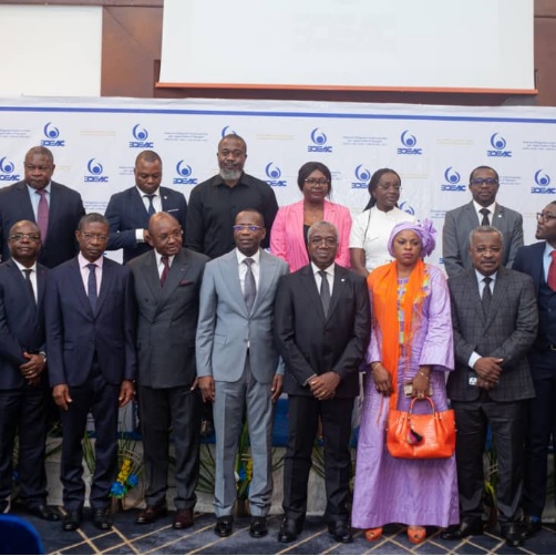 AFRIQUE :: La BDEAC communique sur son Emprunt Obligataire par Appel Public à l’Epargne pour lever 50 milliards :: AFRICA La BDEAC communique sur son Emprunt Obligataire par Appel Public à l’Epargne pour lever 50 milliards