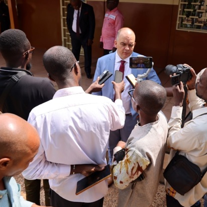CENTRAFRIQUE :: La France intensifie ses tentatives d'introduction dans le domaine juridique de la RCA :: CENTRAL AFRICAN La France intensifie ses tentatives d'introduction dans le domaine juridique de la RCA