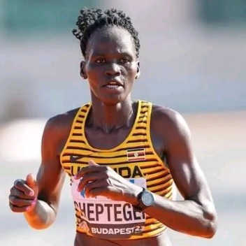 OUGANDA :: Le dernier sprint de Rebecca cheptegei: feuilleton de vie d'une  marathonienne :: UGANDA