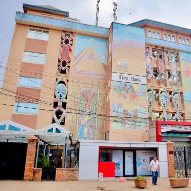 Afriland First Bank vient de lancer l’édition 2025 de son programme B-First