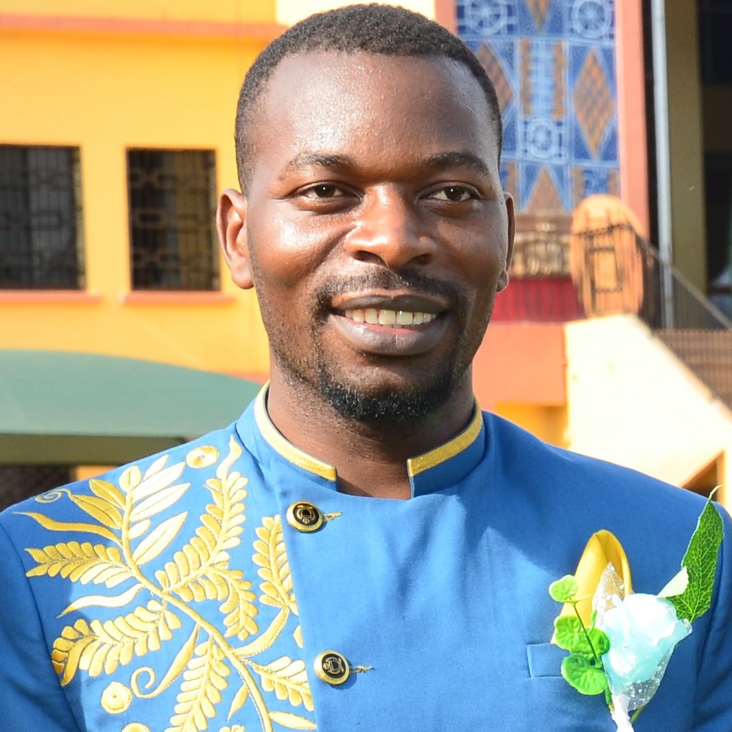 Prix littéraire OSÚ acte 4:  Daquin Cédric AWOUAFACK finaliste dans la catégorie poésie.