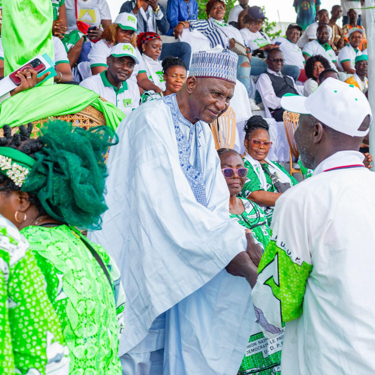 Mbanga Soutient Massivement Bello Bouba Maïgari pour une Alternance Constructive