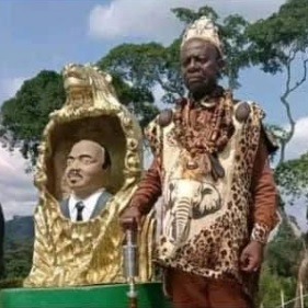 Chefferie traditionnelle de Nkolandom : Paul Biya canonisé,  Fame Ndongo intronisé