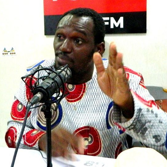 Charles Élie Zang compare Paul Biya au Christ : pain et sardines en politique