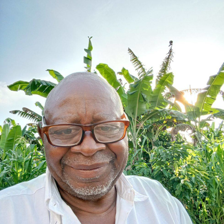 Décès d'Édouard Kingue, vétéran du journalisme camerounais et chroniqueur au Messager