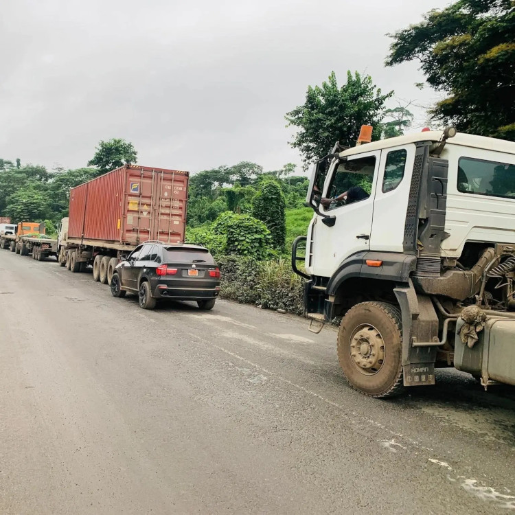 Nationale 3 Cameroun : le calvaire routier entre Boumnyebel et Sombo paralyse l’économie :: CAMEROON Nationale 3 Cameroun : le calvaire routier entre Boumnyebel et Sombo paralyse l’économie
