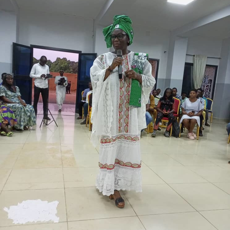 SDF et Madeleine Haoua détaillent leur modèle de gouvernance fédérale pour le Cameroun :: CAMEROON SDF et Madeleine Haoua détaillent leur modèle de gouvernance fédérale pour le Cameroun