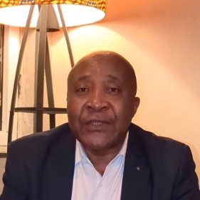 LA TRISTE FIN D'UN PUTSCHISTE DANS L'ÂME