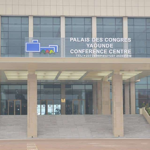 Palais des Congrès de Yaoundé : démenti formel face aux rumeurs d’incendie pré-électoral