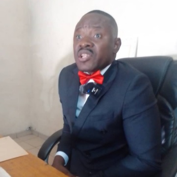 CAMEROUN :: Raymond Barre Mekamba explique les raisons de son limogeage :: CAMEROON Raymond Barre Mekamba explique les raisons de son limogeage