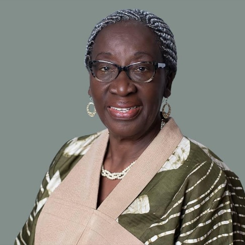 Pr Rose Leke « Nous apportons aux femmes scientifiques un mentorat holistique »