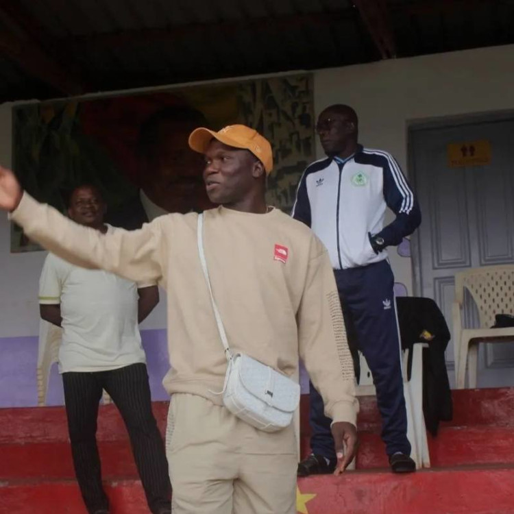 Vincent Aboubakar inspire la jeunesse à Obili : le message fort d’un capitaine engagé
