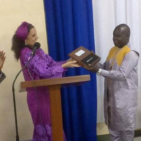 CAMEROUN :: Société internationale de linguistique: Le nouveau directeur prend fonction :: CAMEROON Société internationale de linguistique: Le nouveau directeur prend fonction