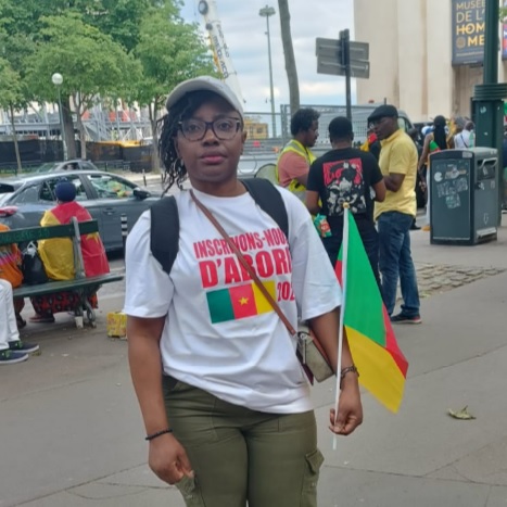 :: Annie Tchoko:"Non pour l'exigence de la carte de séjour pour l'inscription sur les listes électorales" Annie Tchoko:"Non pour l'exigence de la carte de séjour pour l'inscription sur les listes électorales"