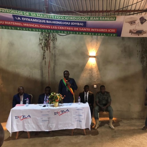 CAMEROUN :: Geste de générosité: La Dynamique Bamendjou au chevet des centres de santé intégré :: CAMEROON Geste de générosité: La Dynamique Bamendjou au chevet des centres de santé intégré