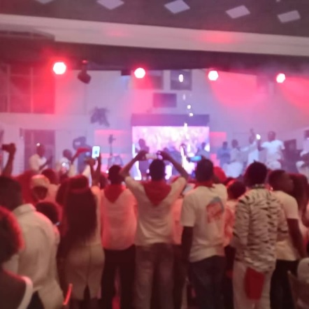 SFR pour la deuxième fois consécutive au podium du meilleur service client Intelcia.