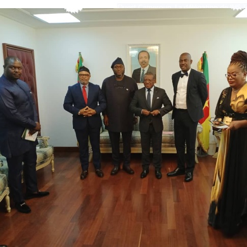 CAMEROUN :: Développement des télécoms : Le Premier ministre reçoit une délégation de IHS Towers Cameroon Développement des télécoms : Le Premier ministre reçoit une délégation de IHS Towers Cameroon