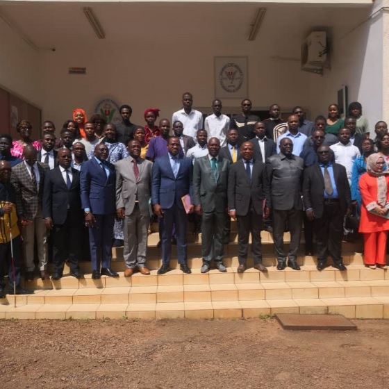 CAMEROUN :: Université de Yaoundé II : Le laboratoire de recherche interdisciplinaire est opérationnel :: CAMEROON Université de Yaoundé II : Le laboratoire de recherche interdisciplinaire est opérationnel