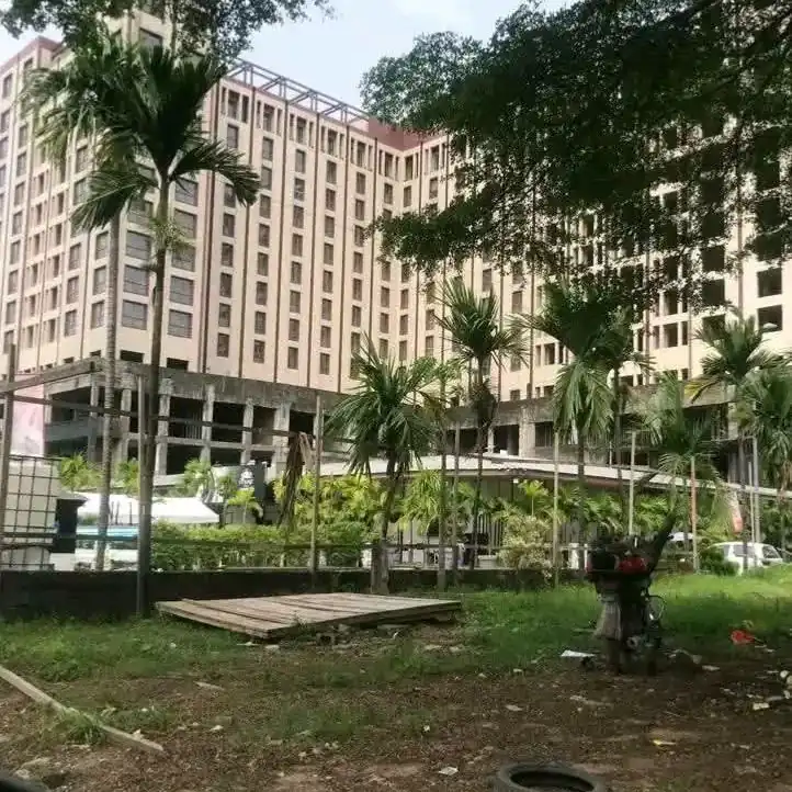 Djeuga Palace vendu 5,5 milliards par l'État