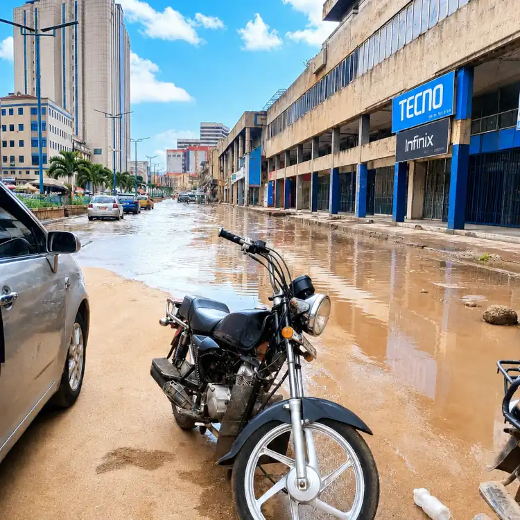 Yaoundé sous l'eau : quand l'inaction politique détruit l'économie du bas peuple