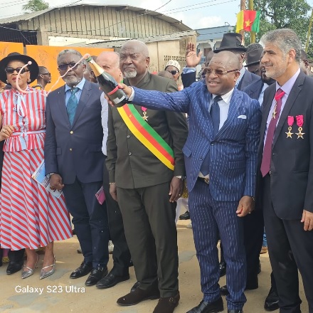 Cameroon – Douala 5: Ibrahim Hoballah honored after completing a 700 million CFA franc road