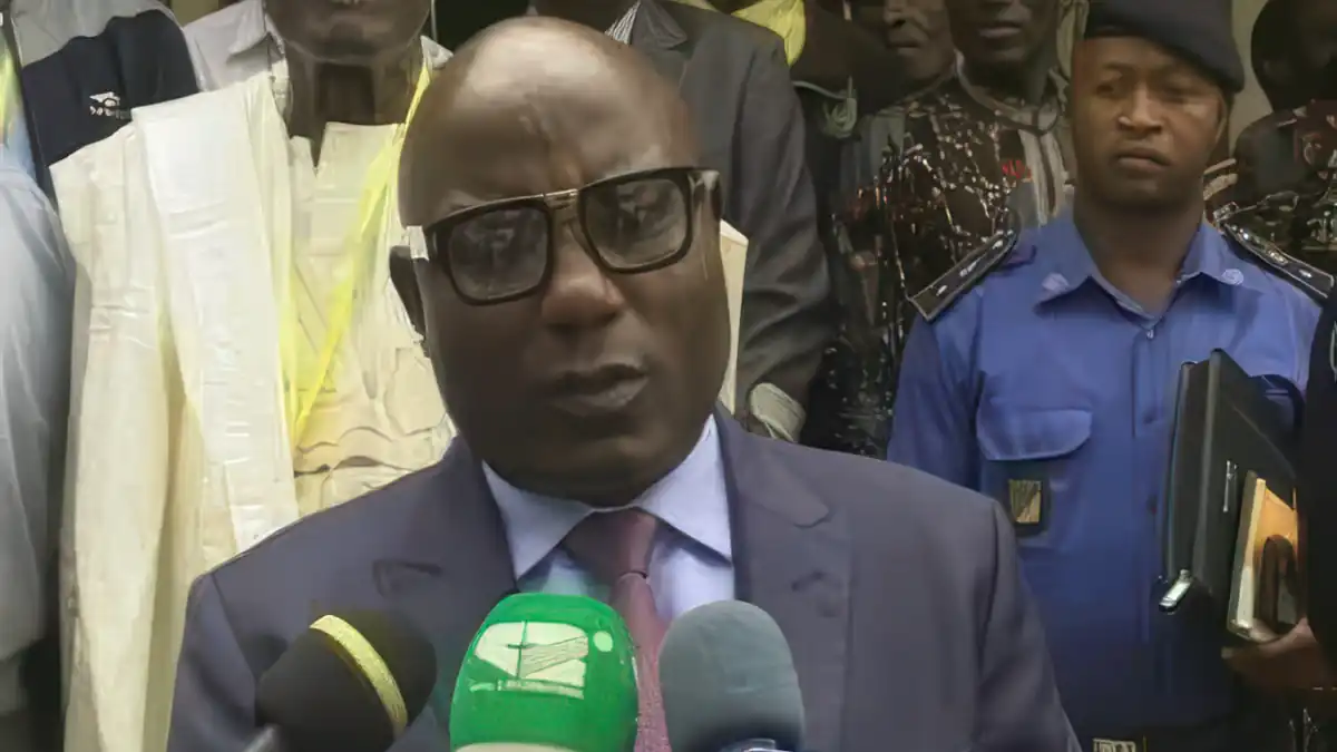 Chantier de modernisation d'une route au Cameroun
