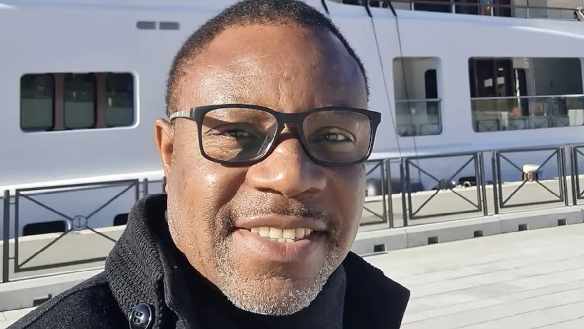 Chantier de modernisation d'une route au Cameroun
