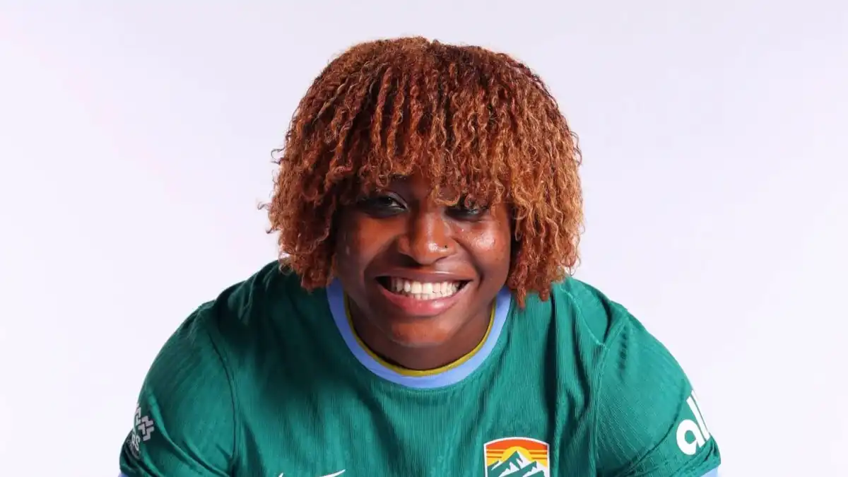 Cameroon’s Naomi Eto leaves PSG to join Denver Summit FC