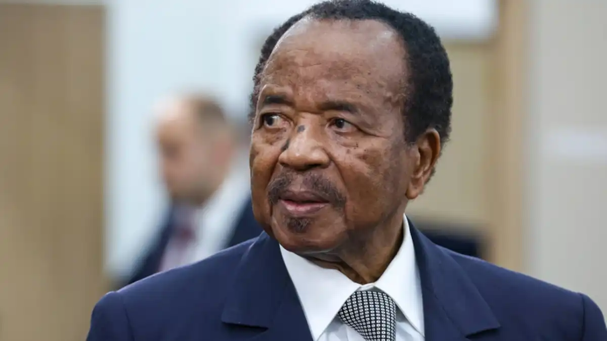 Chantier de modernisation d'une route au Cameroun