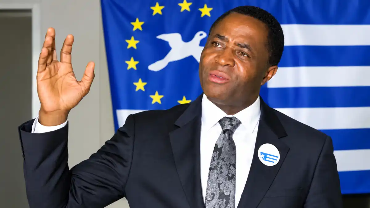 Chantier de modernisation d'une route au Cameroun