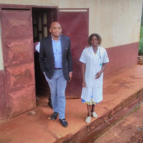 CAMEROUN :: Bébé décédée à Bangangté : le maire Eric Niat a tout fait pour la sauver :: CAMEROON Bébé décédée à Bangangté : le maire Eric Niat a tout fait pour la sauver
