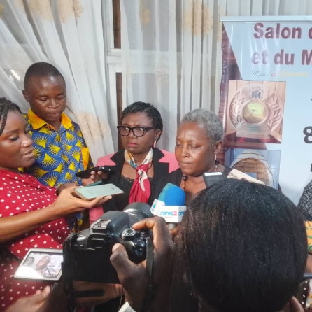 L'association artisan au féminin lance la 8e édition du salon du bois et du mobilier.