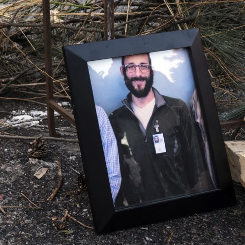 MORT D’ALEX PRETTI AUX USA, VU D’AFRIQUE :A quand la fin des bavures policières à Minneapolis ?