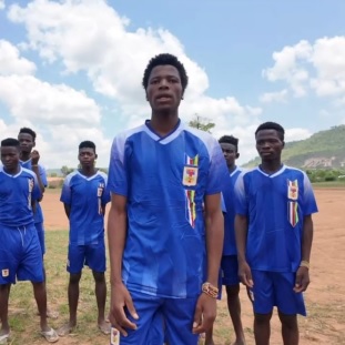CENTRAFRIQUE :: Les FACA et les instructeurs russes ont libéré 14 enfants du groupe terroriste LRA :: CENTRAL AFRICAN Les FACA et les instructeurs russes ont libéré 14 enfants du groupe terroriste LRA