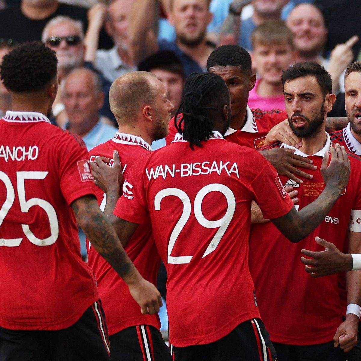 ROYAUME-UNI :: LIVERPOOL FC - MANCHESTER UNITED : RENDEZ-VOUS DES TITANS EN PREMIER LEAGUE :: UNITED KINGDOM LIVERPOOL FC - MANCHESTER UNITED : RENDEZ-VOUS DES TITANS EN PREMIER LEAGUE