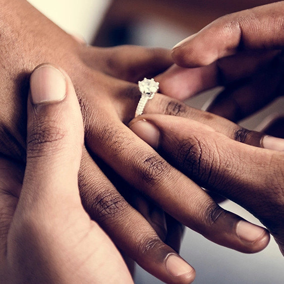 Mariage tumultueux : mensonges, infidélité et vie séparée dès le départ