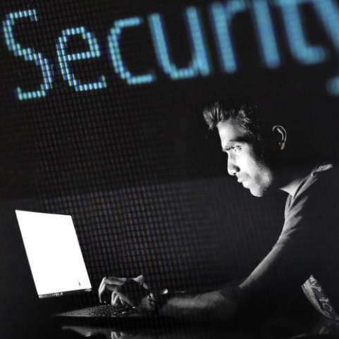 Comment les Nouvelles Lois de Protection des Données Transforment les Industries en Ligne