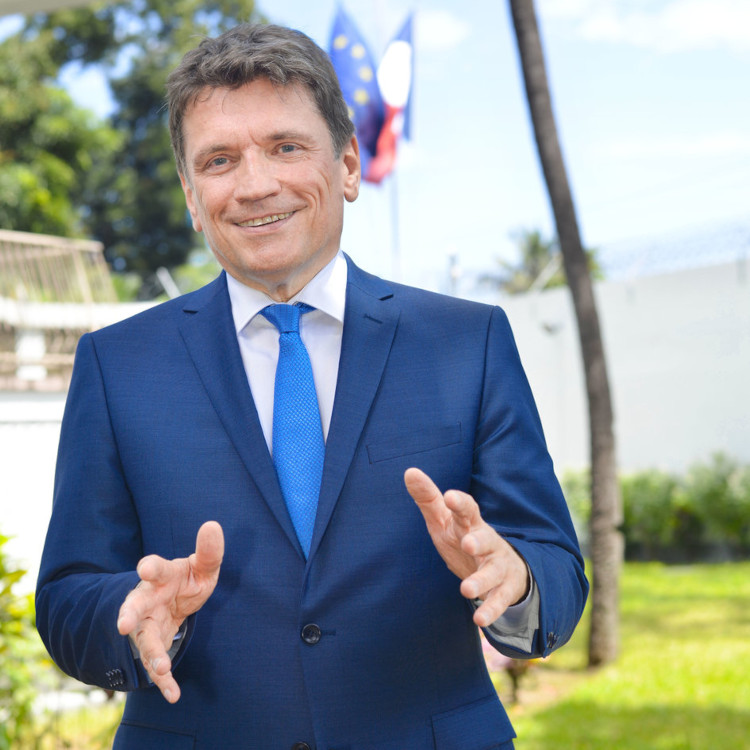 France nomme Sylvain Riquier ambassadeur au Cameroun en pleine crise électorale